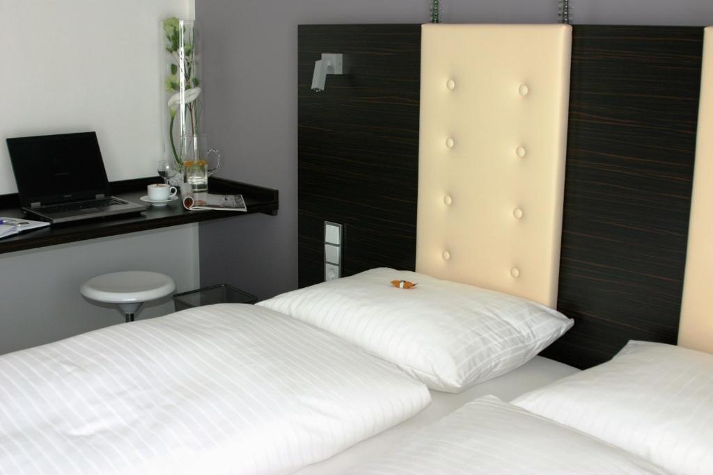 Hotel Zur Promenade Donauwörth Kültér fotó